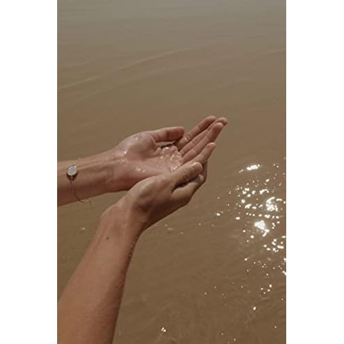 FINN & CO. White Sand Bath & Body Oil - Lightweight & Moisturizing Formula with Jojoba & Apricot Oils - Fast Absorbing, Paraben Free, Cruelty Free - Beach Inspired Fragrance | 8 oz