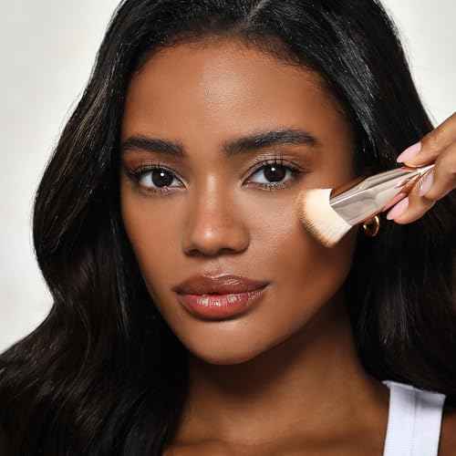 ICONIC LONDON Complexion Brush | Flawless Finish, Seamless Blending For Liquid and Cream Products