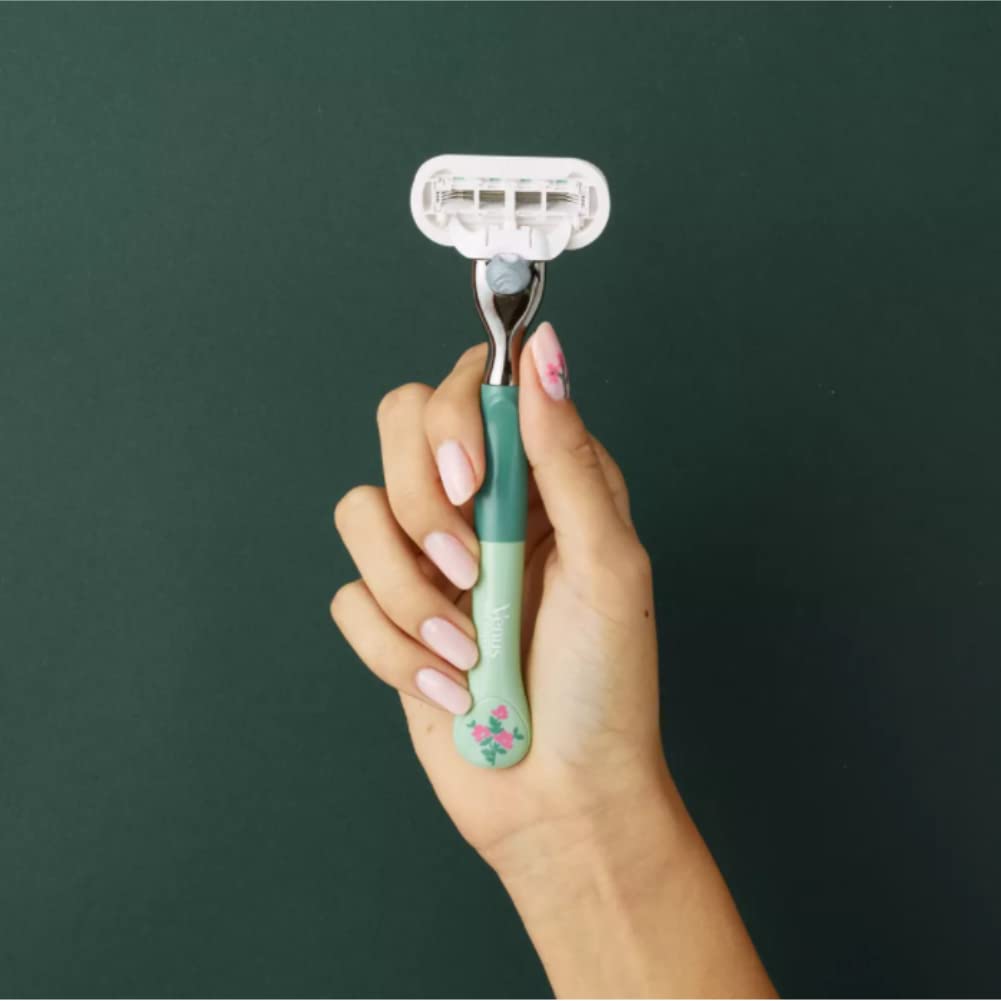 Gillette Venus Deluxe Smooth Sensitive Razor + 2 Refills