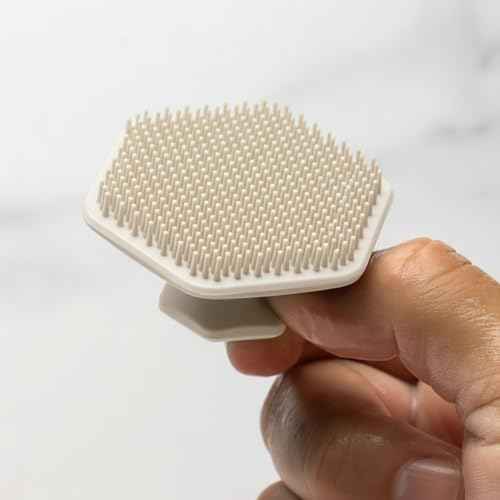 TOOLETRIES Men's Face Scrubber - Premium Silicone Facial Cleansing Brush, Gentle Exfoliator Pad & Soft-Touch Massager - Removes Dead & Dry Skin - Long Lasting Shower Accessories - Sand