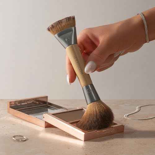 EcoTools Sculpt + Bronze Dual-Ended Makeup Brush, Fluffy Bronzer & Dense Contour Brush for Liquid, Cream & Powder Face Makeup, Travel-Friendly, Vegan & Cruelty-Free, Eco-Friendly Handle, 1 Count