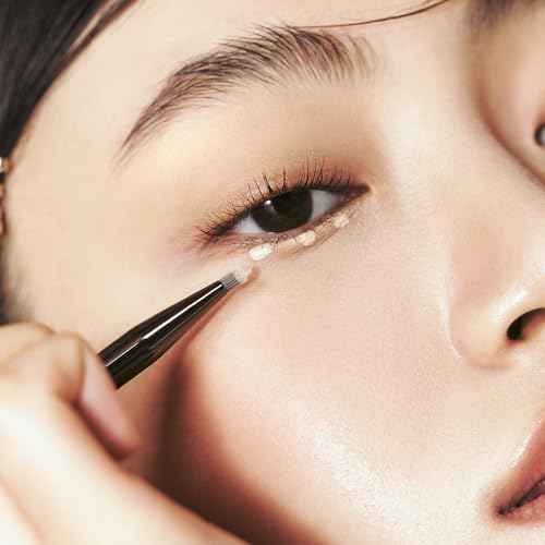 JAVIN DE SEOUL Wink Eye Primer | Long-Lasting Crease-Free Eye Makeup, Smooths & Preps Eyelid Base, Vibrant Colors, All-Day Wear - 5.5g (09 Blur Nude)