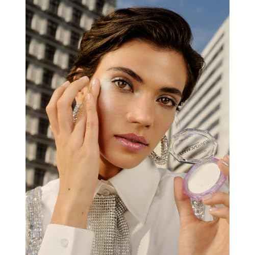 Catrice | Diamond Haze Highlighter (010 Gimme Glitter) | Stunning 3D Shimmer Effect for Face & Body | Silky, Buildable Glow | Vegan & Cruelty Free