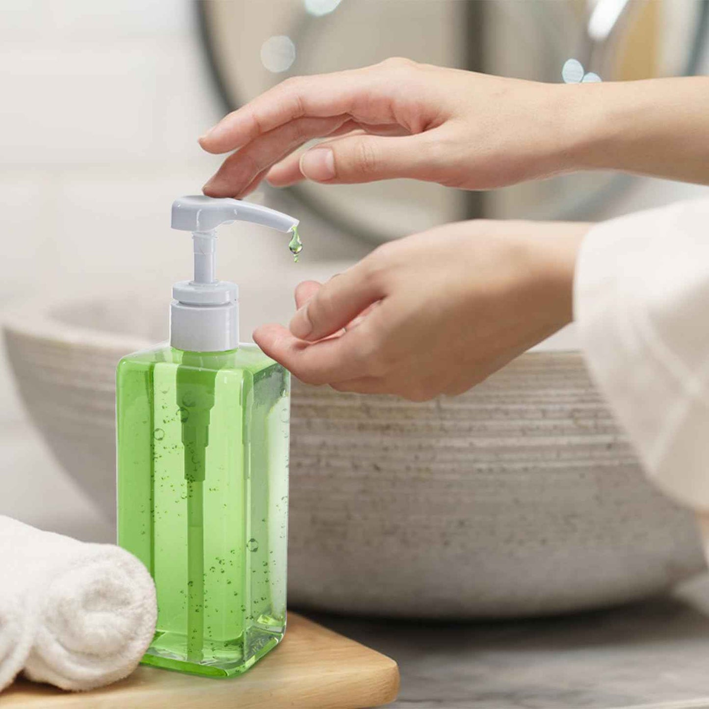 Okllen 12 Pack 16 Oz Plastic Pump Bottles, Empty Refillable Container Liquid Soap Dispenser for Shampoo, Lotion, Cleaning Products, Kitchen, Bathroom, Clear Square