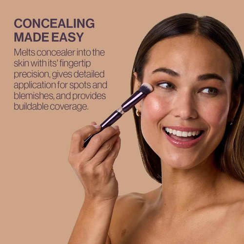 Anisa Beauty Angled Concealer Brush | Precision Application for Seamless Concealer Coverage | Vegan, Cruelty-Free, and Sustainably Made | Ideal for Under Eyes and Targeted Areas |Soft, Synthetic Fiber