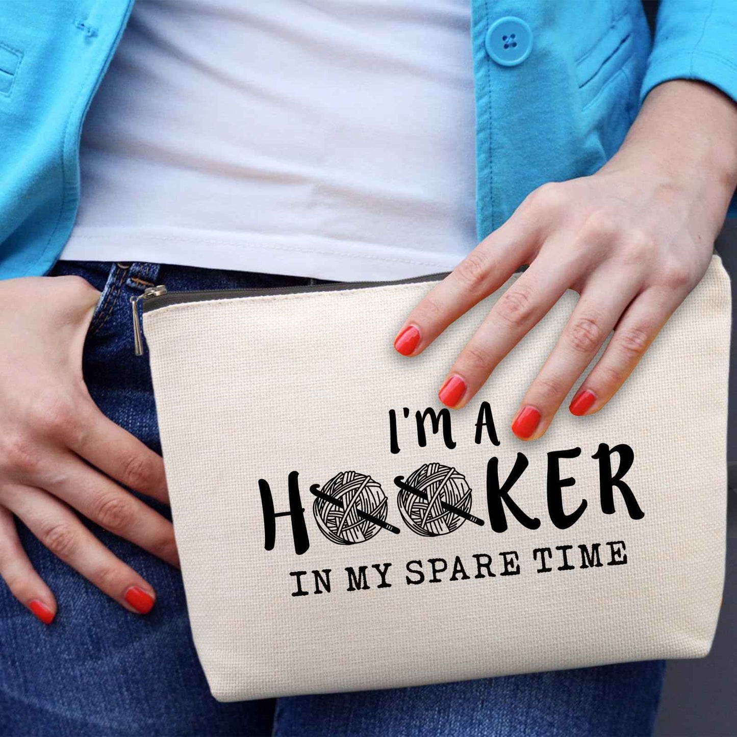 Lcoanriut Funny Crochet Gifts Makeup Bag, Crochet Gifts for Crochet Lovers, Crochet Knitting Gifts Christmas Friendship Fun Gifts Funny Birthday Gifts for Women Friends Sister Mom Travel Cosmetic Bag