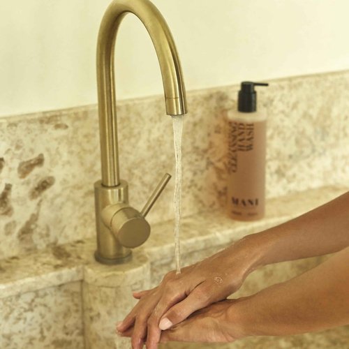 Mani Soothing and Cleansing Hand Wash - Vitamin C and E Organic Hand Soap - Oat Proteins and Aloe Vera Moisturize Skin - 13.5 oz