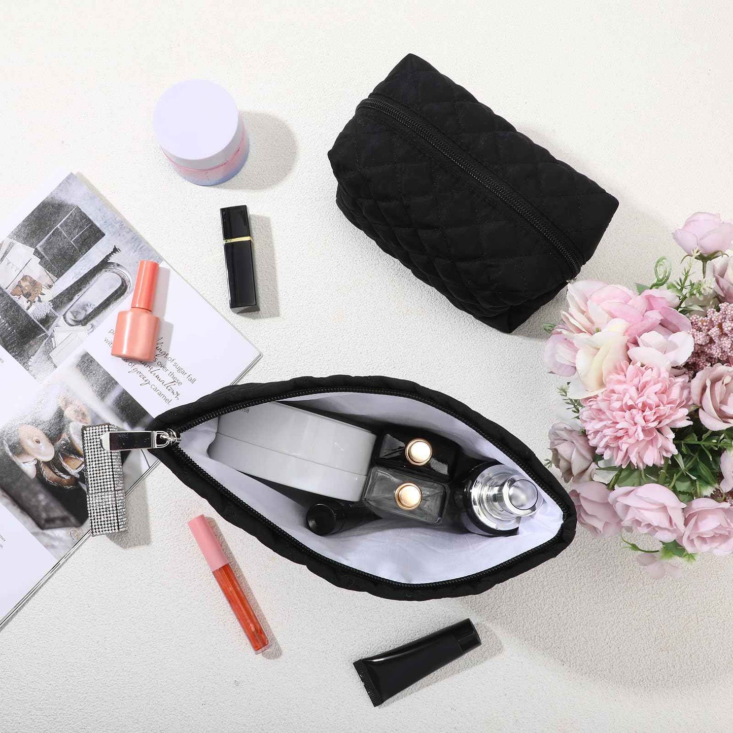 Huhumy 2 Pcs Pencil Case Quilted Makeup Bag Aesthetic Cosmetic Pouch for Women Puffer Travel Toiletry Bag Set Cotton Small Purse Pouch Makeup Organizer with Zipper(Black)