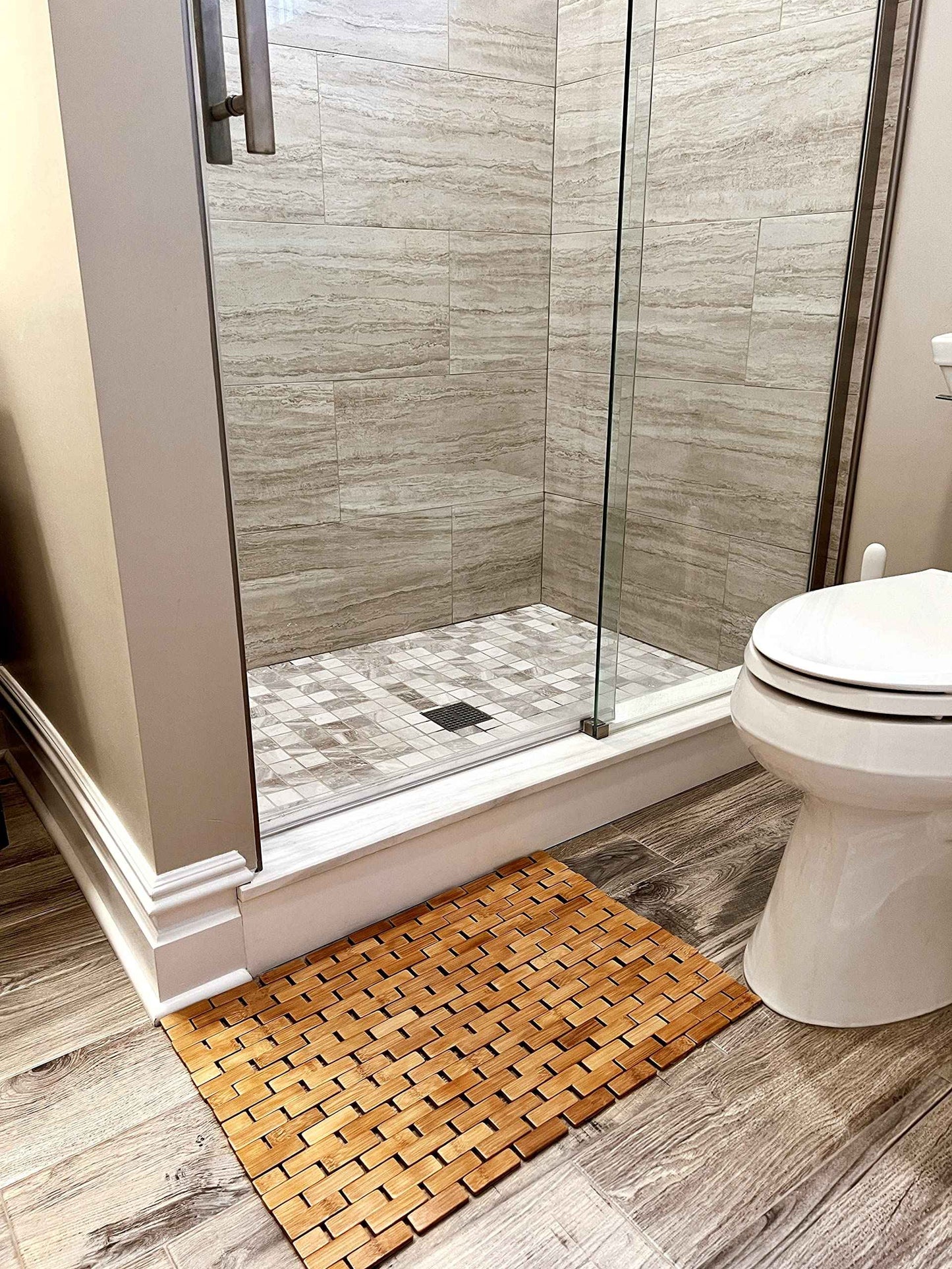 Mind Reader Bath Mat, Shower Mat, Bathtub Mat, Bathroom Accessory, Wood, Rayon from Bamboo, 23.5"L x 16.5"W x 0.4"H, Brown