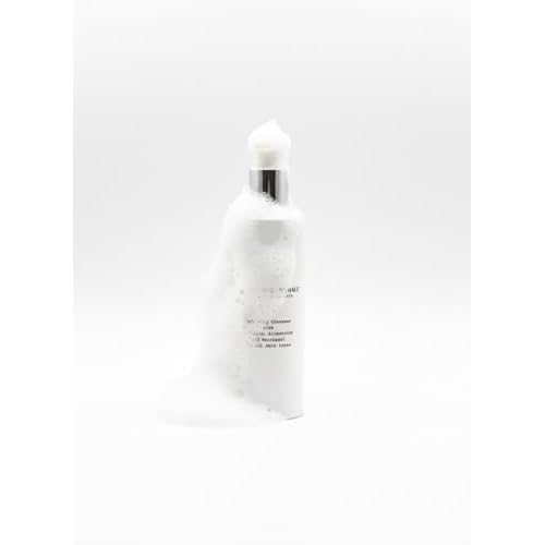 Gentle Foaming Face Cleanser with Natural Ingredients - Deep Clean & Hydrate for All Skin Types