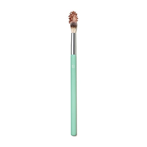 3INA The Blender Brush - Soft, Fluffy Eyeshadow Brush - Seamlessly Smudge, Blend and Shape Eye Shadow Color - Ergonomic Handle for Precision - 1 pc