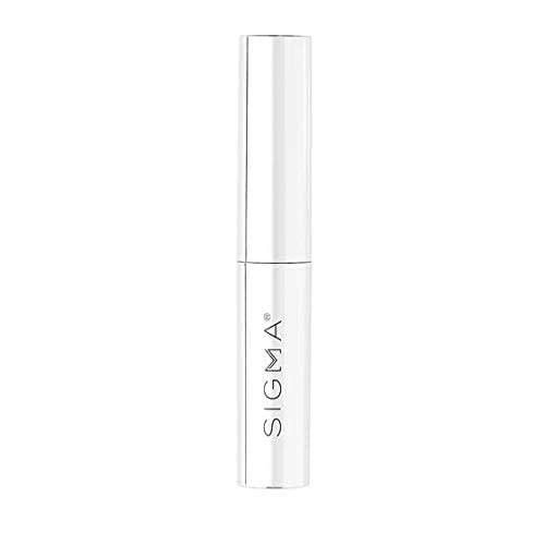 Sigma Beauty Moisturizing Lip Balm, Soothe, condition and restore lips in a tinted, pH-activated sheen