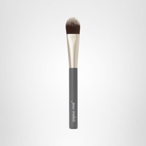jane iredale Pro Series Liquid Complexion Brush, Medium, Flat Cosmetic Brush for Allover Application of Cream & Liquid Makeup, Vegan, Cruelty Free