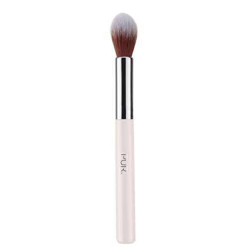 P?R MINERALS Blurring Powder Brush