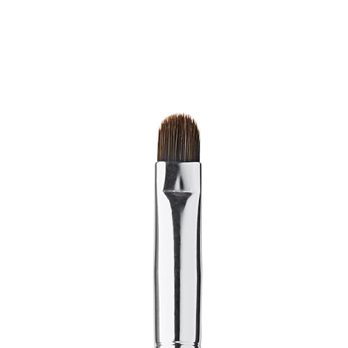 e.l.f. Essentials Small Concealer Brush, Makeup Brush Masks Imperfections & Covers Blemishes For A Flawless Look, Vegan & Cruelty-Free (Pack of 3)