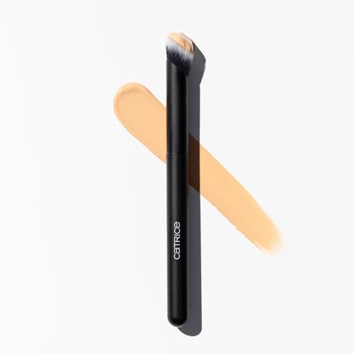 Catrice Under Eye Concealer Brush - Angled Soft Bristles