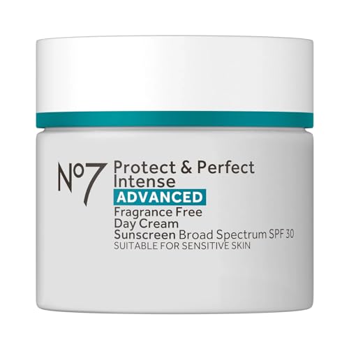 No7 Protect & Perfect Intense Advanced Day Cream SPF 30 - Anti-Aging Facial Moisturizer with Anti-Wrinkle Technology - Hydrating Hyaluronic Acid Cream for Radiant Youthful Skin (50ml)