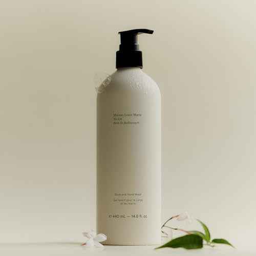 Maison Louis Marie - No.04 Bois de Balincourt Natural Body + Hand Wash | Luxury Clean Beauty + Non-Toxic Fragrance (14.8 fl oz | 440 ml)