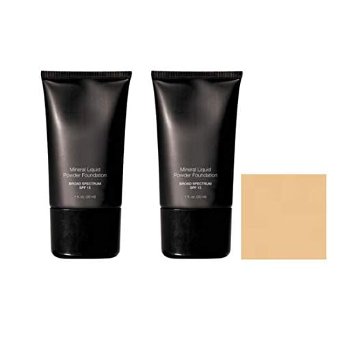 Rodial Glass Highlighter - Feather-Light, Silky Illuminating Fluid for Natural Luminous Glow, Oil-Free, 0.1 fl. oz.