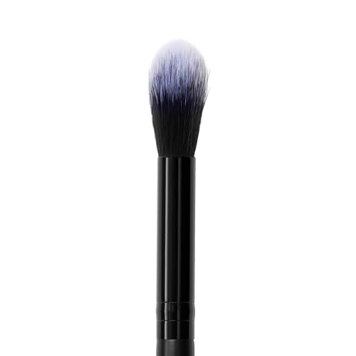 e.l.f. High Points Tapered Highlighter Brush - Vegan & Cruelty-Free
