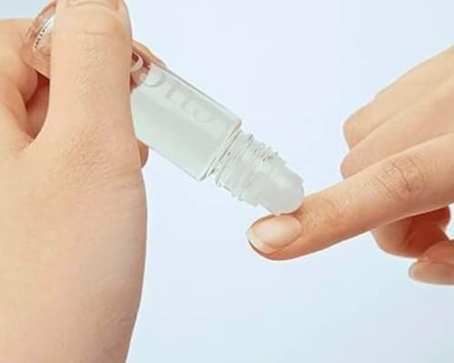 Cuccio Naturale Revitalizing Roll-On Cuticle Oil - Milk & Honey (10ml)