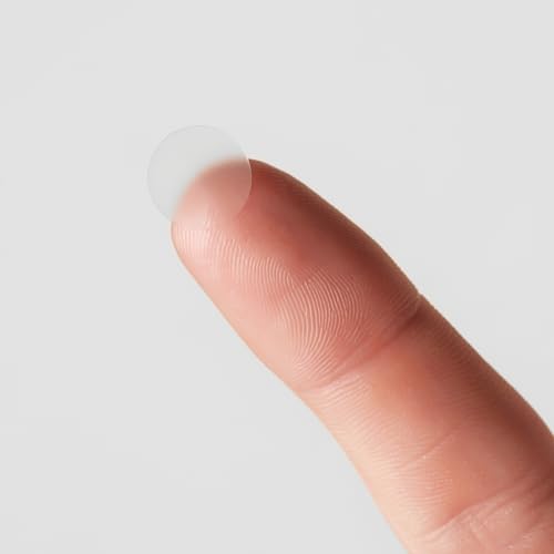 Pestle & Mortar THE SPOT DOTS - Hydrocolloid dots to quickly clear spots. Ultra-thin dots designed for discreet overnight wear, effectively targeting acne breakouts while you sleep.