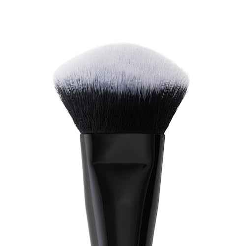 e.l.f. Stain & Tint Blending Brush, Liquid Blush Brush For Blending & Creating An Even Finish, Made With Synthetic Bristles, Vegan & Cruelty-Free