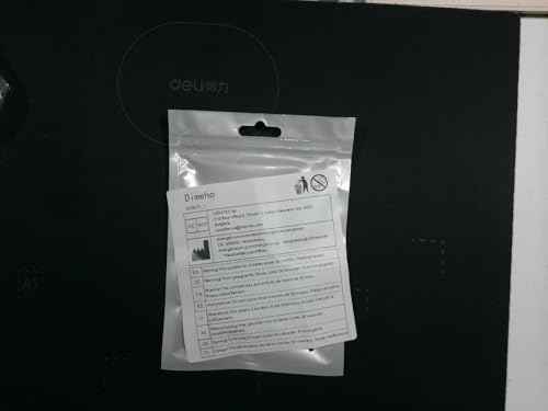 Dimeho Compact Mirror Travel Makeup Mirror Metal Pocket Cosmetic Mirrors Portable Handheld Beauty Mirror Folding Double-Sided Elegant Vanity Mirror for Men Women Purse(Silver-Heart Shaped)