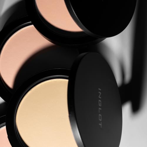 Inglot Freedom System Round Matte Palette with Magnetic Base