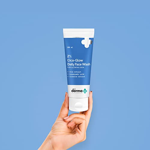 The Derma Co 2% Cica-Glow Daily Face Wash with Licorice Extract for Glowing Skin - 100ml