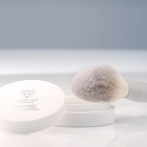 Snow Fox Skincare Fox Tail Loose Powder Brush for Fast Powder Application