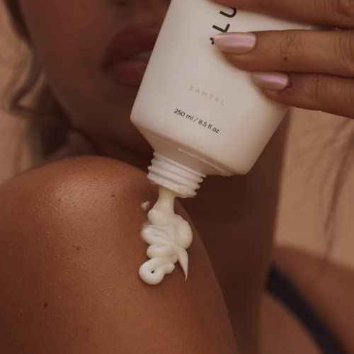 + Lux Unfiltered N¡Æ14 Conditioning Body Cream for Women - Moisturizing Body Lotion with Jojoba, Squalane, & Shea Butter - Hydrating, Skincare Grade Ingredients - Vegan & Cruelty Free - Santal