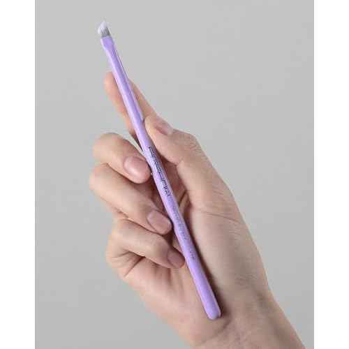 Eyeliner Brush Fine Angled - EIGSHOW PRO Precision Gel Liner Brush with Silver Ion Bristles - Ultra Thin - Vegan & Cruelty-Free (E835MP)