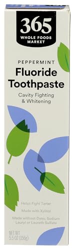365 by Whole Foods Market Fluoride Toothpaste 5.5oz Cavity & Whitening Peppermint