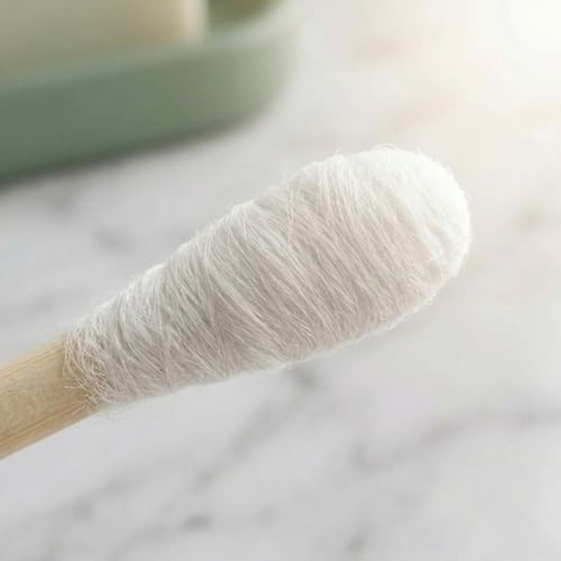 100 Eco-Friendly Cotton Swabs with Wooden Sticks for Personal Care
