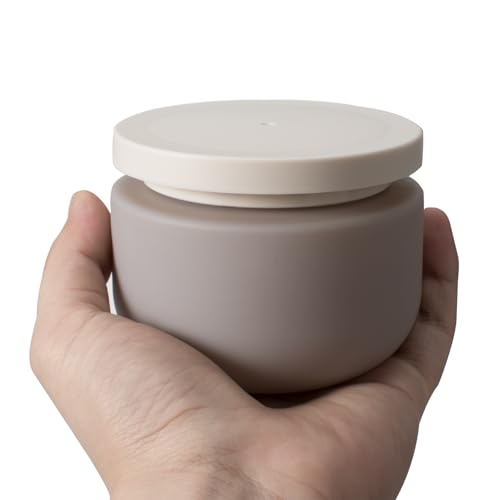 Qeuly 8.8 oz Plastic Jars with Lids - 2 Pcs Leakproof Containers