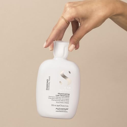 ALFAPARF MILANO Semi di Lino Diamond Shine Illuminating Sulfate Free Shampoo - Adds Gloss and Shine - Paraben and Paraffin Free - Safe on Color Treated Hair - Professional Salon Quality