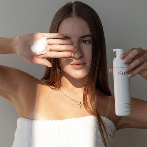 Cactus & Agave Foaming Body Wash by Sunna - Hydrating Cleanser - Packed with Antioxidants - Tan-Friendly Formula - Made in Canada - 200ml