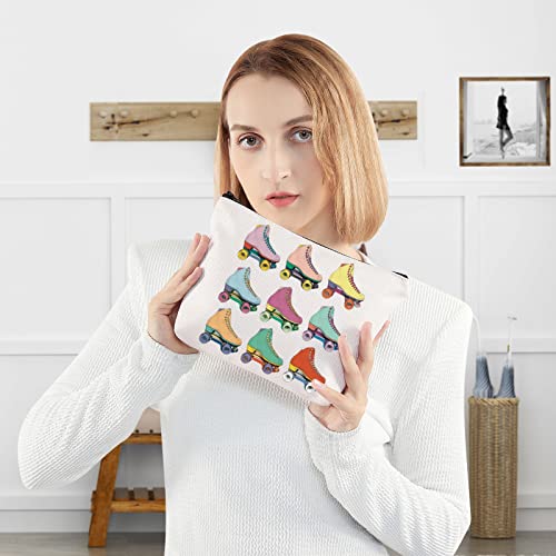 WZMPA Roller Skater Cosmetic Makeup Bag Roller Skating Lover Gifts Roller Girl Gift Roller Skate Sport Zipper Pouch Bag For Women Girls (Roller Skater)