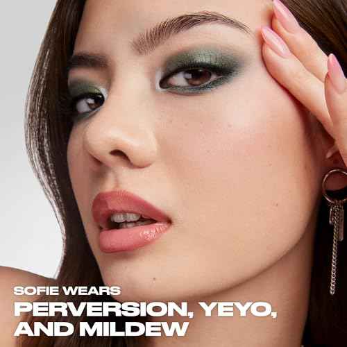 Urban Decay 24/7 Glide-On Waterproof Eyeliner Pencil - Smudge-Proof, Long-Lasting, Transfer-Proof, Up to 16HR Wear, Smooth No-Tug Formula, Hydrating Color Liner With Vitamin E & Jojoba Oil - 0.04 oz