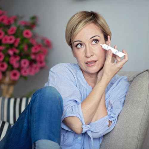 GEROVITAL CLASSIC Anti-wrinkle around Eyes and Lips Lifting Cream with Hyaluronic Acid, Vitamin E and Juvinity¢â for Dark Circles, Fine Lines & Wrinkles, 15 ml