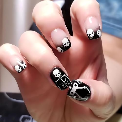 Halloween Short Press on Nails Black Skull Fake Nails Full Cover Glue on Nails with Design Glossy Square Shape Halloween False Nail Tips Reusable Halloween Short Square Nails for Women Manicure 24Pcs