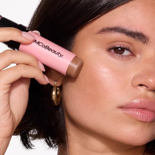MCoBeauty Dual-Ended Contour Stick Medium to Dark