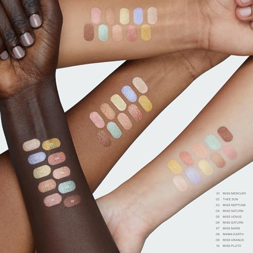 r.e.m. beauty Interstellar Highlighter Topper Miss Mercury