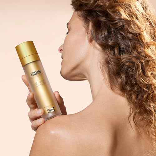 ISDIN Isdinceutics Melaclear Advanced - Dark Spot Corrector for Face with Niacinamide 1.7 FL OZ (50 ml).