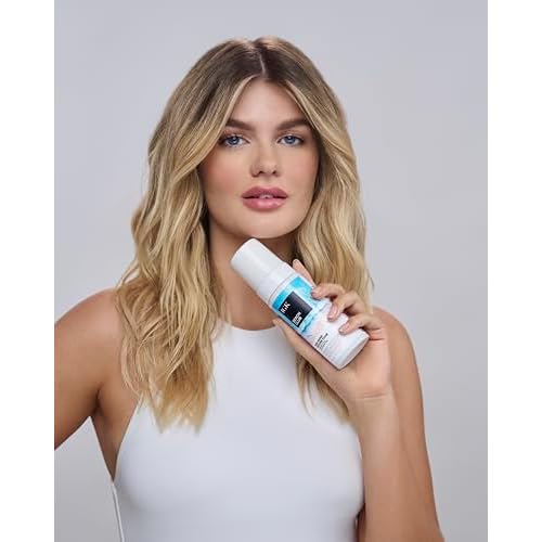 IGK BEACH CLUB High-Shine Texture Foam