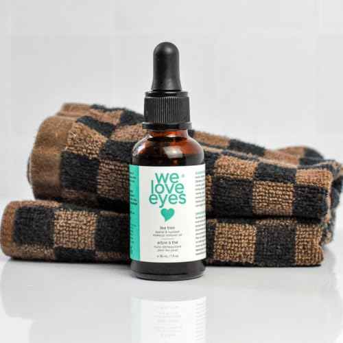 We Love Eyes - 100% All Natural Tea Tree Makeup Remover Oil - Effortlessly remove waterproof makeup and eyeliner - Made with Australian Tea Tree - Cruelty Free - Vegan