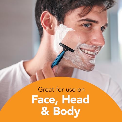BIC Comfort 3 Disposable Razors for Men, Perfect Razors For a Smooth and Comfortable Shave, 4 Disposable Razors With 3 Blades, 4 Count Shaving Kit