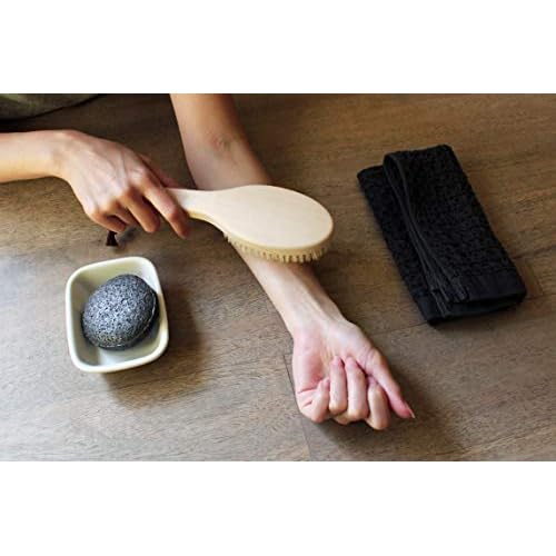 Japanese Body Brush for Bath or Dry Brushing, Exfoliation, Cellulite Treatment, Short Handle, Medium Soft