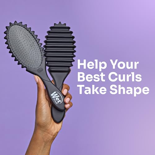 Wet Brush Curl Shaper Detangler Brush for Curly & Coily Hair
